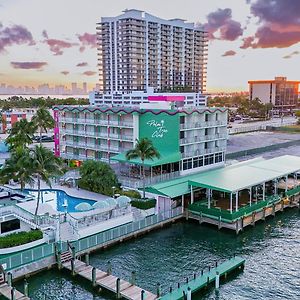 Palm Tree Club Miami